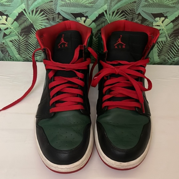 Jordan 1 “Gucci Green” retro size 10.5🟢🔴⚫️ - Picture 6 of 10